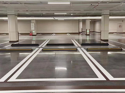 金刚砂固化地坪1