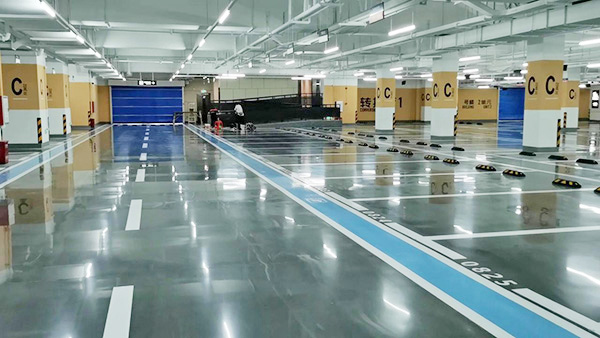 金刚砂固化地坪成品效...